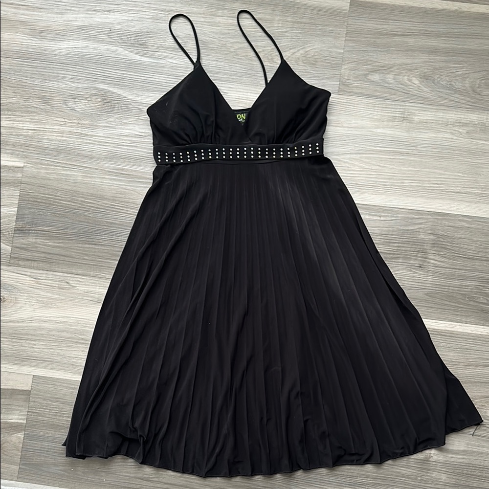 Elegant Black Pleated Dress 50s Hollywood Style